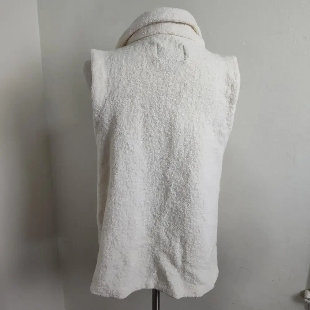 Tahari Vest Women's Large / XL White Wool Blend Collared Button Front Pockets